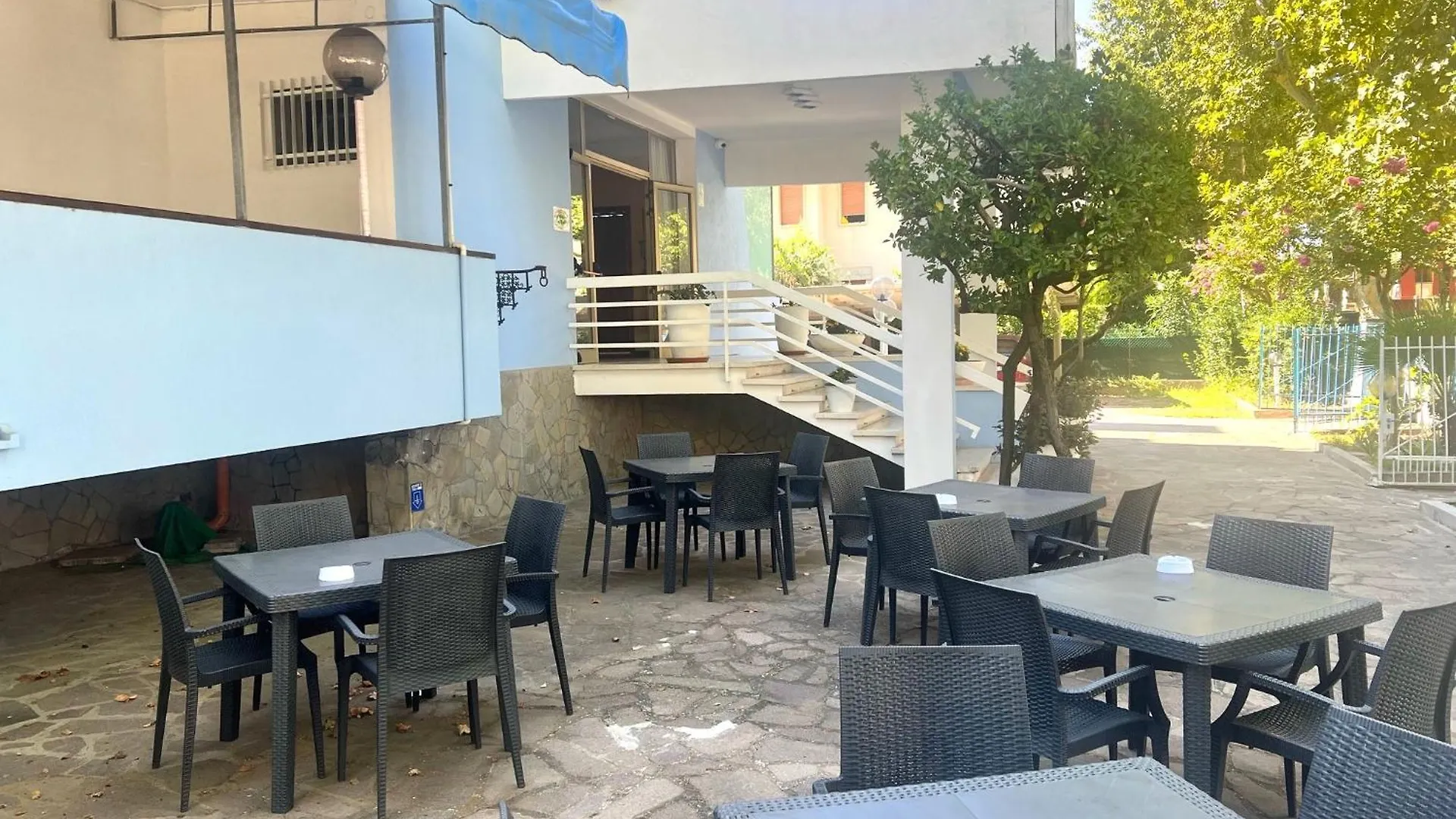 Hotel Carol Cesenatico Italia